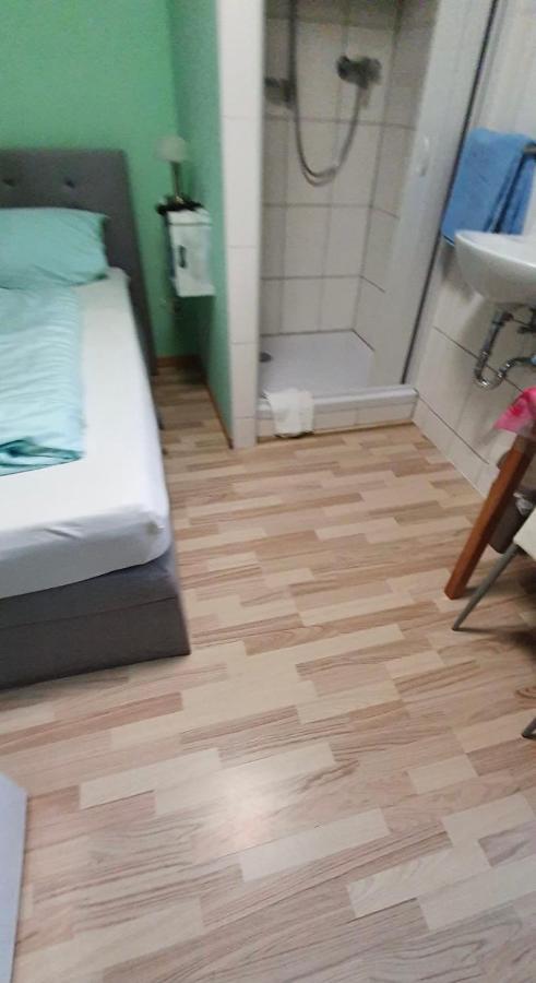 Staufenberg  Hotel Gasthaus Felseneck מראה חיצוני תמונה